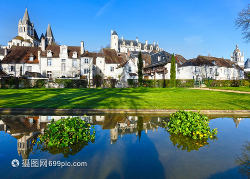 Loches鎮法國的春季可愛公園